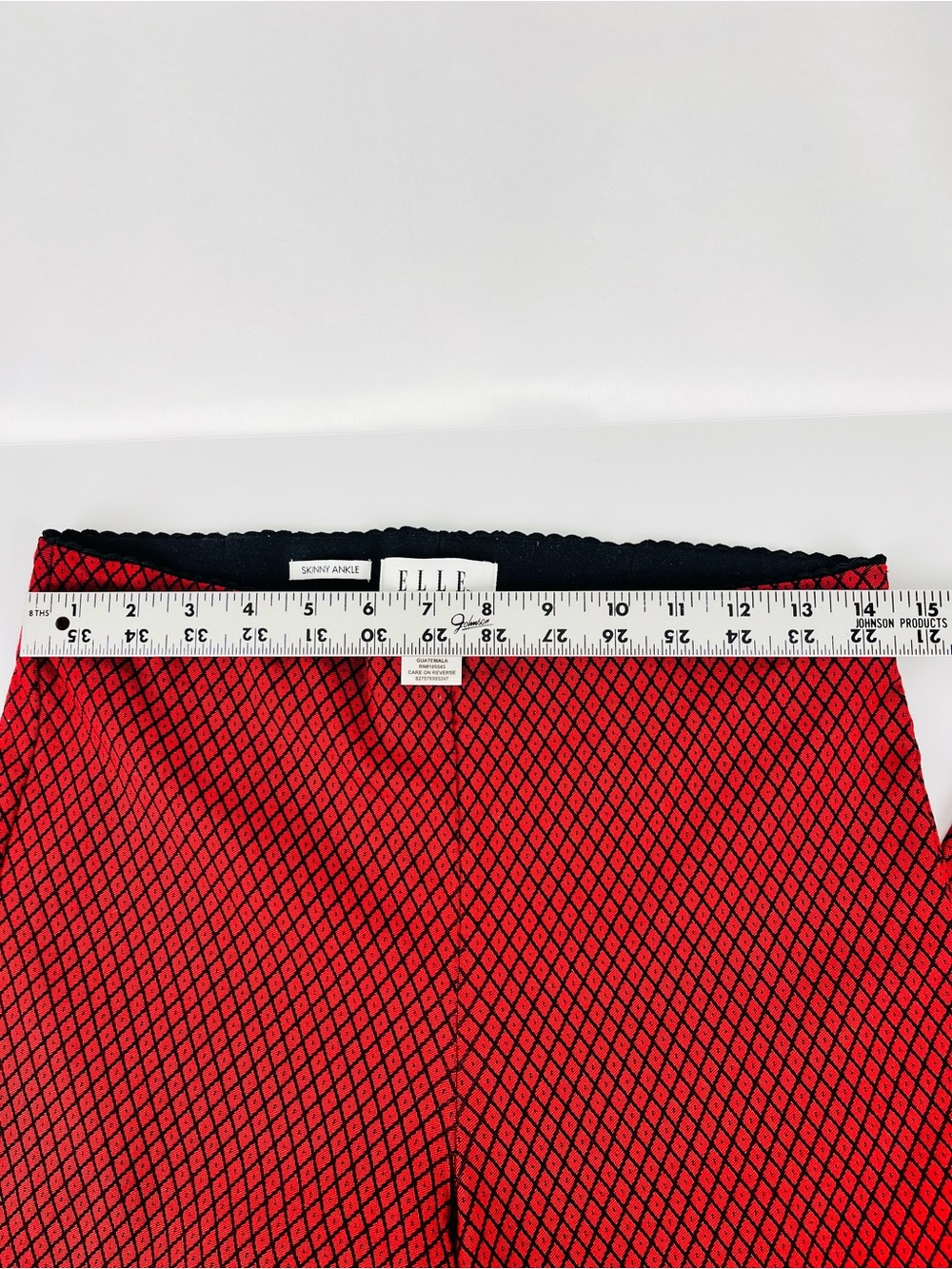 ELLE Geometric Diamond Pattern Pull-On Ankle Pants High Waisted Black Red Size M - Picture 4 of 11